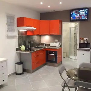 https://telerues.fr-provencehotel.com