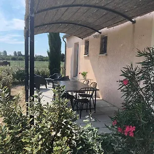 https://apt-gite-pierre-blanche.hotels-rhonealpes.com